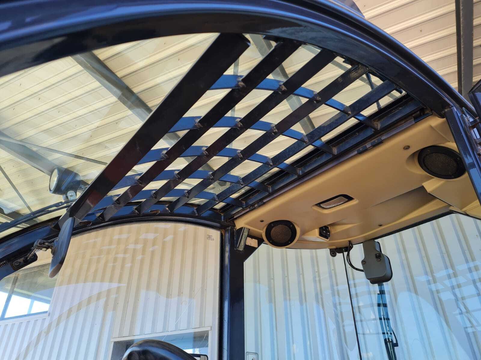 MASSEY FERGUSON TH7038 – Image 15