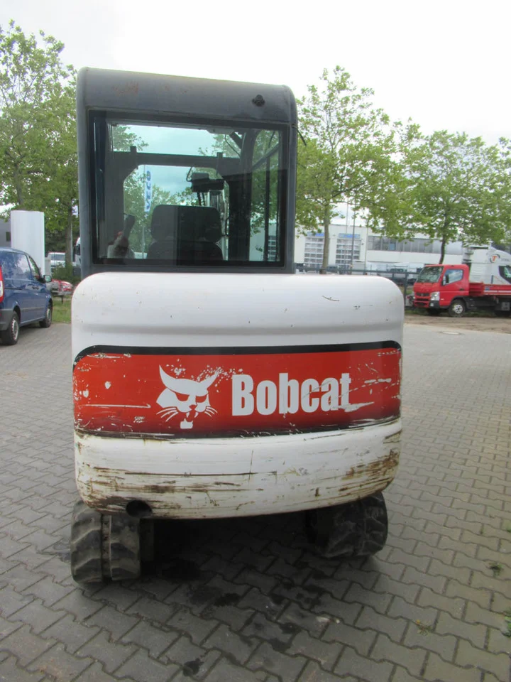BOBCAT X334 + 3 GODETS – Mini Pelle 3,4T – Image 2