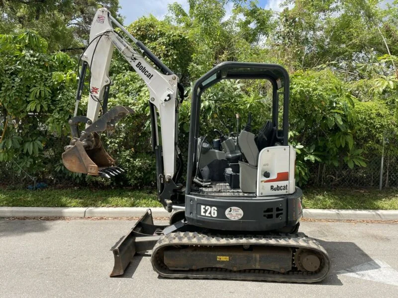 Mini-Pelle Bobcat Modèle E26 – Image 2
