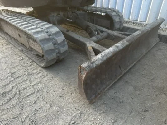 VOLVO EC35 C + 3 GODETS – Mini Pelle 3,6T – Image 4