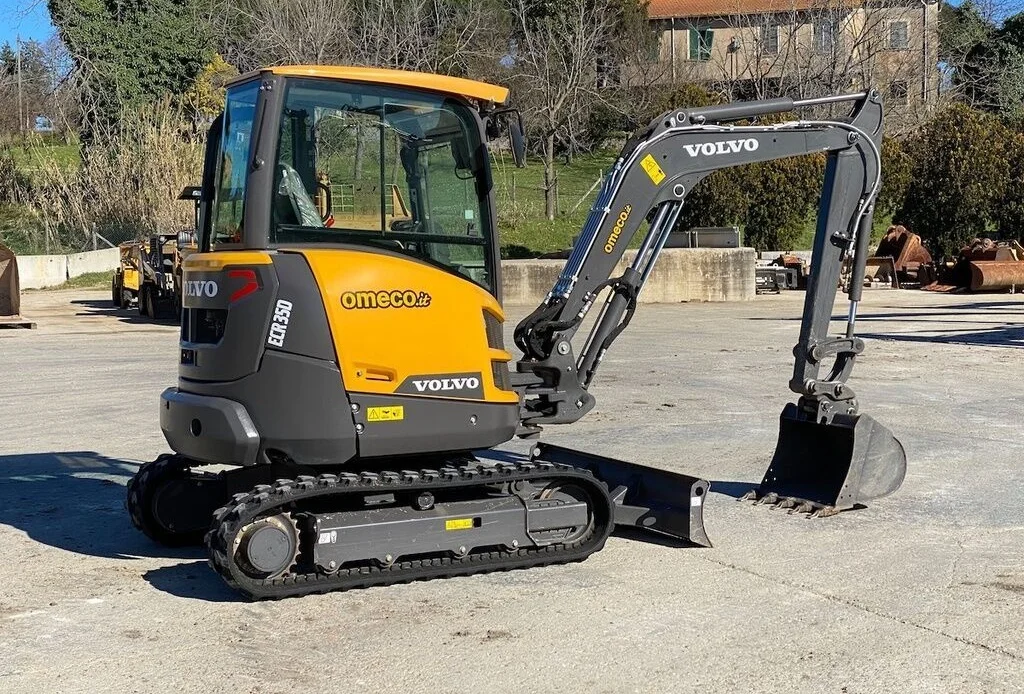 VOLVO ECR35D 2020 + 3 GODETS – Mini Pelle 3,5T – Image 8