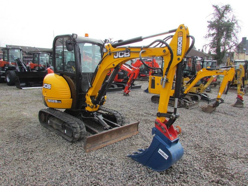 JCB 8029 CTS + 3 GODETS – Mini Pelle 2,9T – Image 4