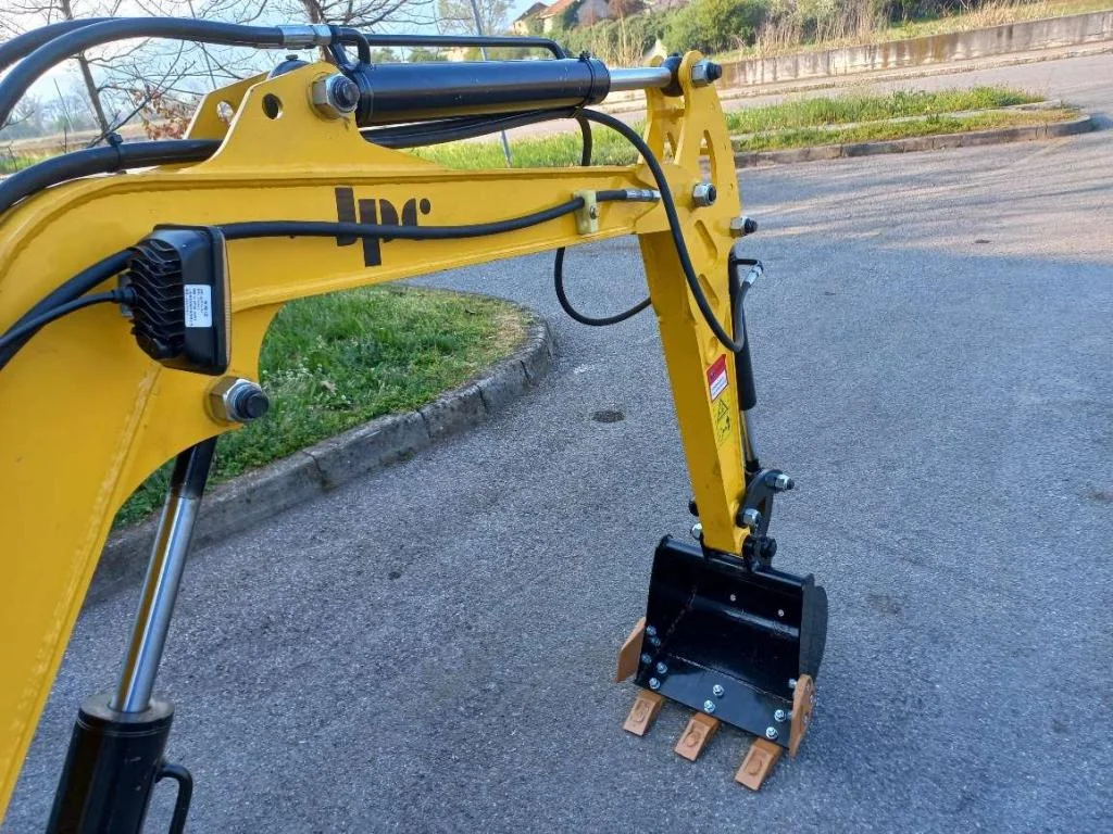 JPC HT12 + 3 Godets – Mini Pelle 1,2T – Image 5