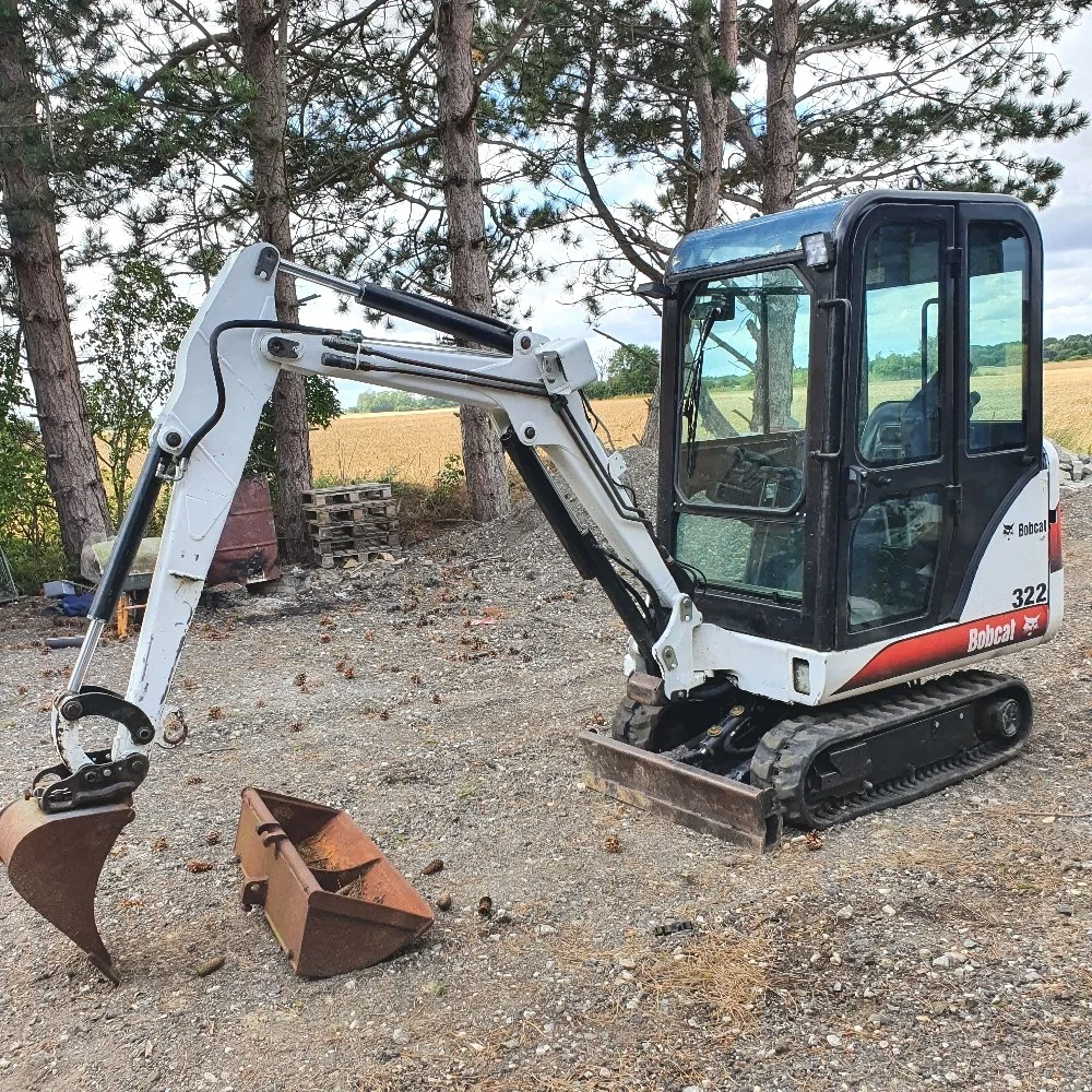 BOBCAT 322G + 3 GODETS – Mini Pelle 1,6T – Image 6
