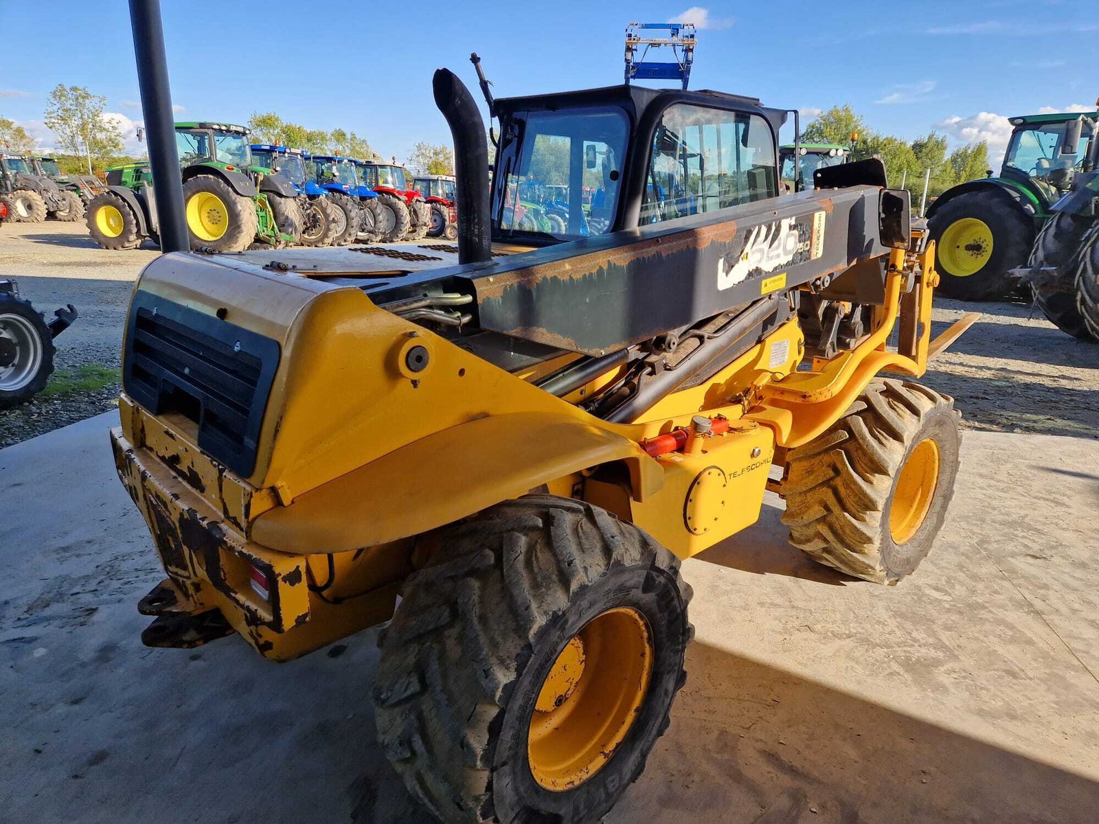 JCB 520.50 – Image 6