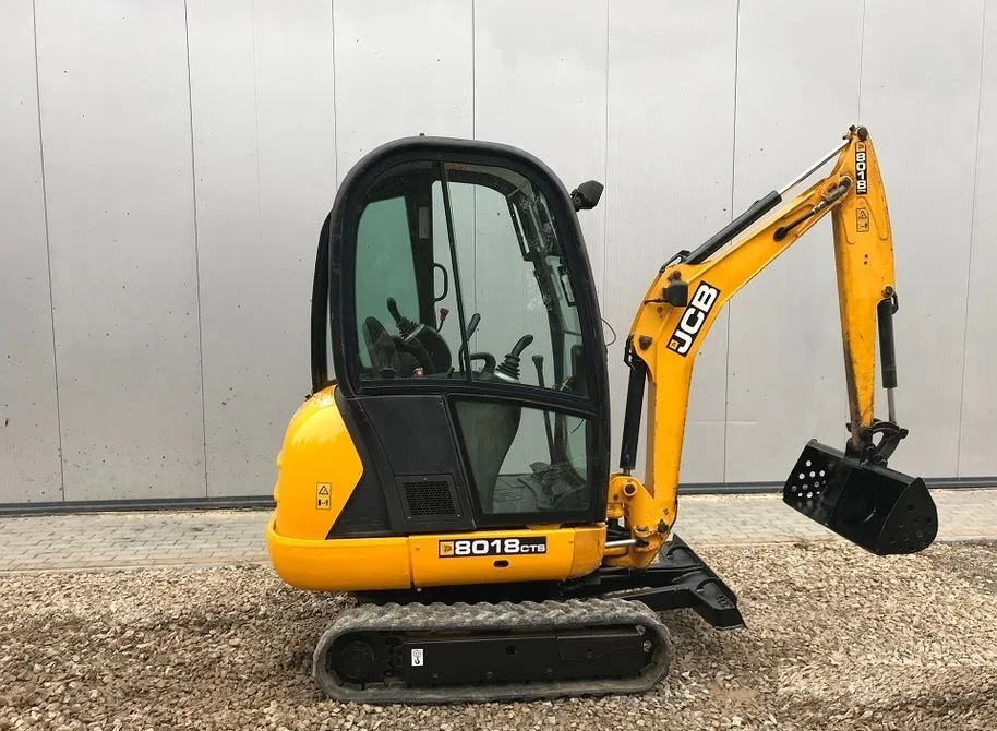 JCB 8016 + 3 GODETS – Mini Pelle 1,7T – Image 6