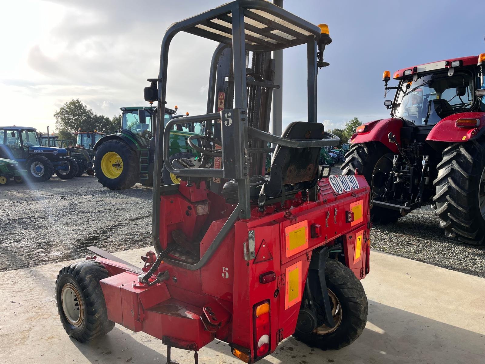 MOFFETT M5.25 – Image 6