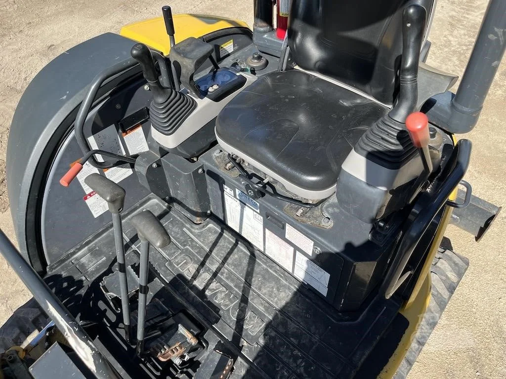 KOMATSU PC27MR-2 + 4 GODETS – Mini Pelle 3T – Image 6