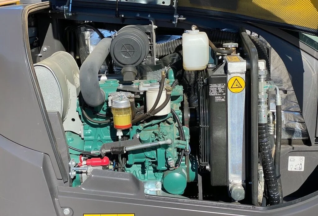 VOLVO ECR35D 2020 + 3 GODETS – Mini Pelle 3,5T – Image 12