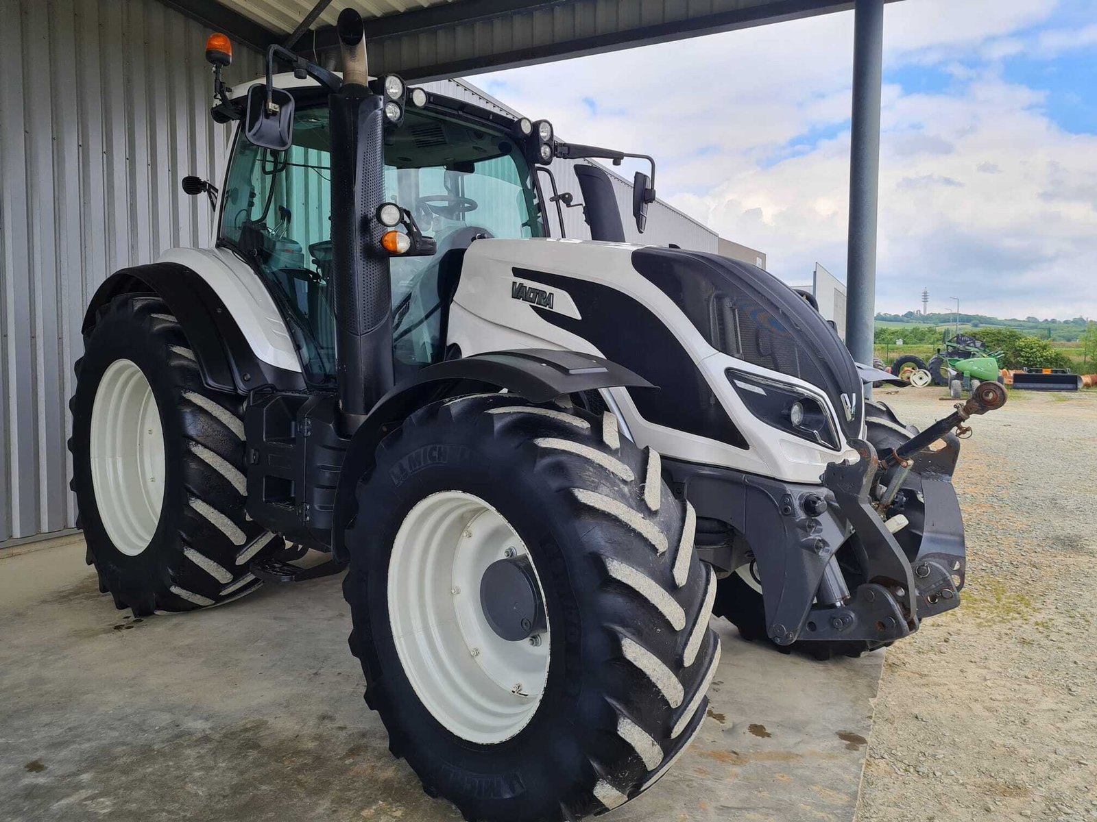VALTRA T174 ACTIVE – Image 7