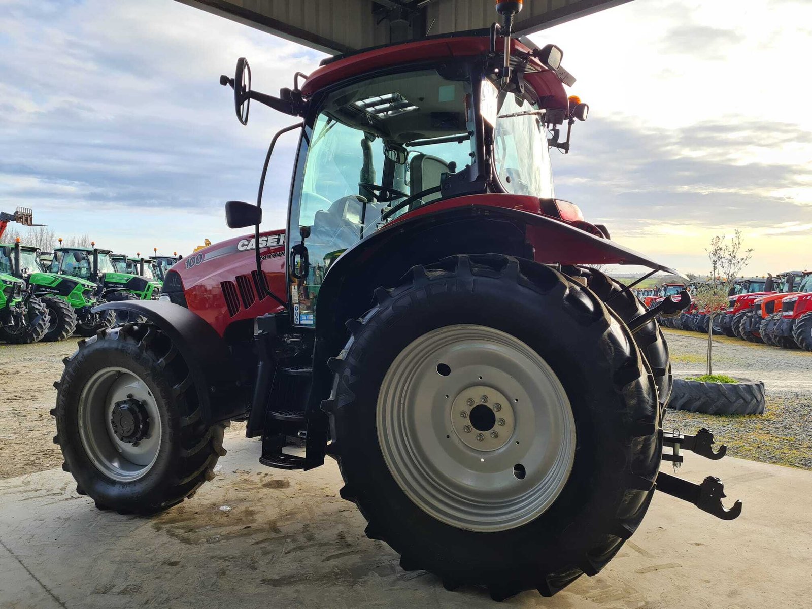 CASE IH MAXXUM 100 – Image 7