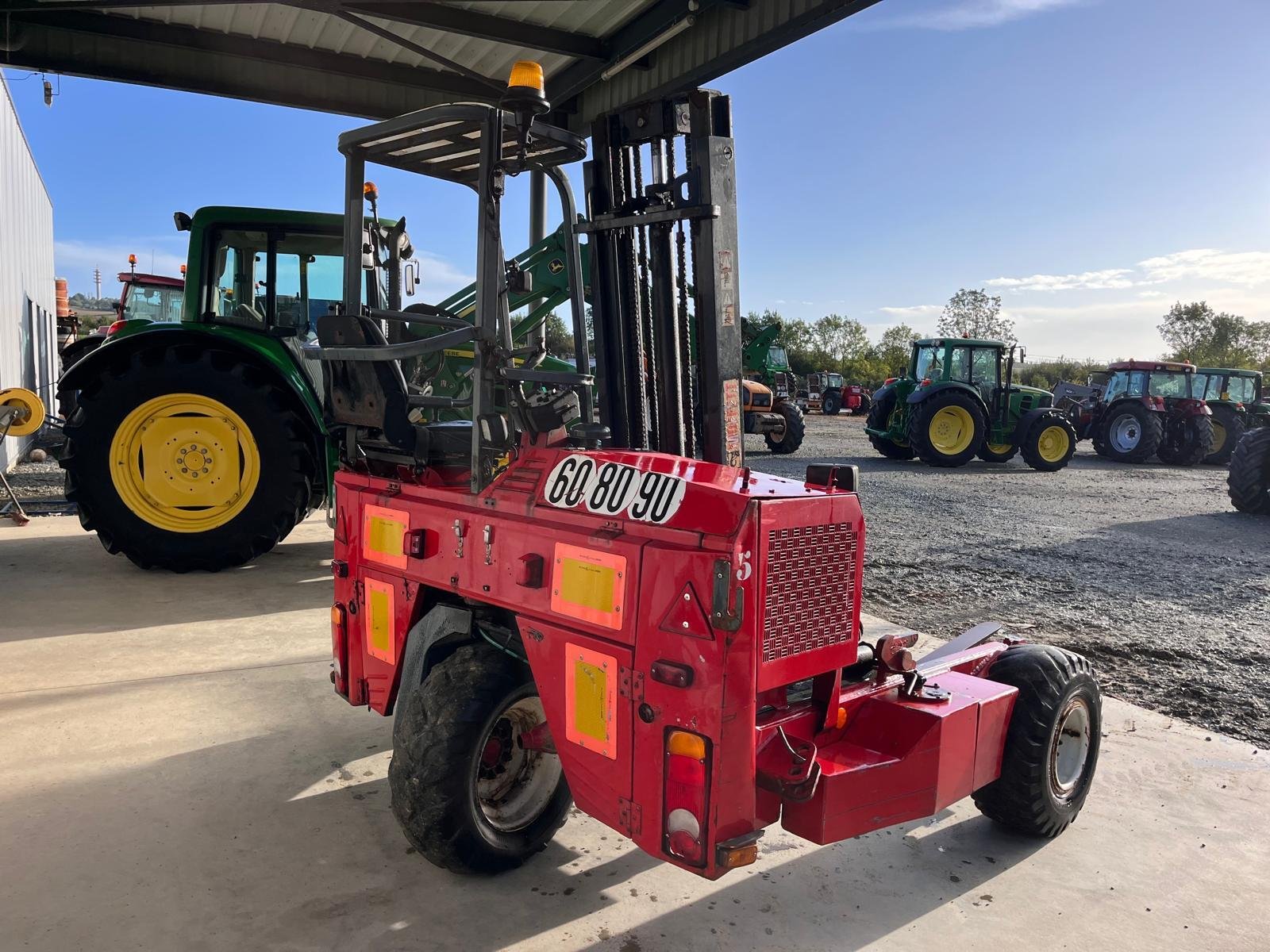 MOFFETT M5.25 – Image 7