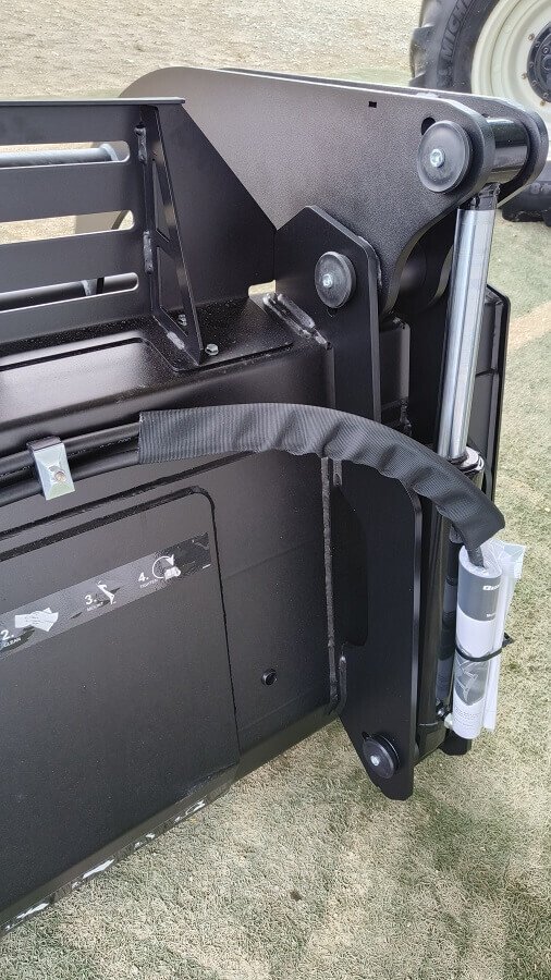 GODET GRIFFE 240CM QUICKE ATTELAGE A BOULONNER AU CHOIX – Image 7