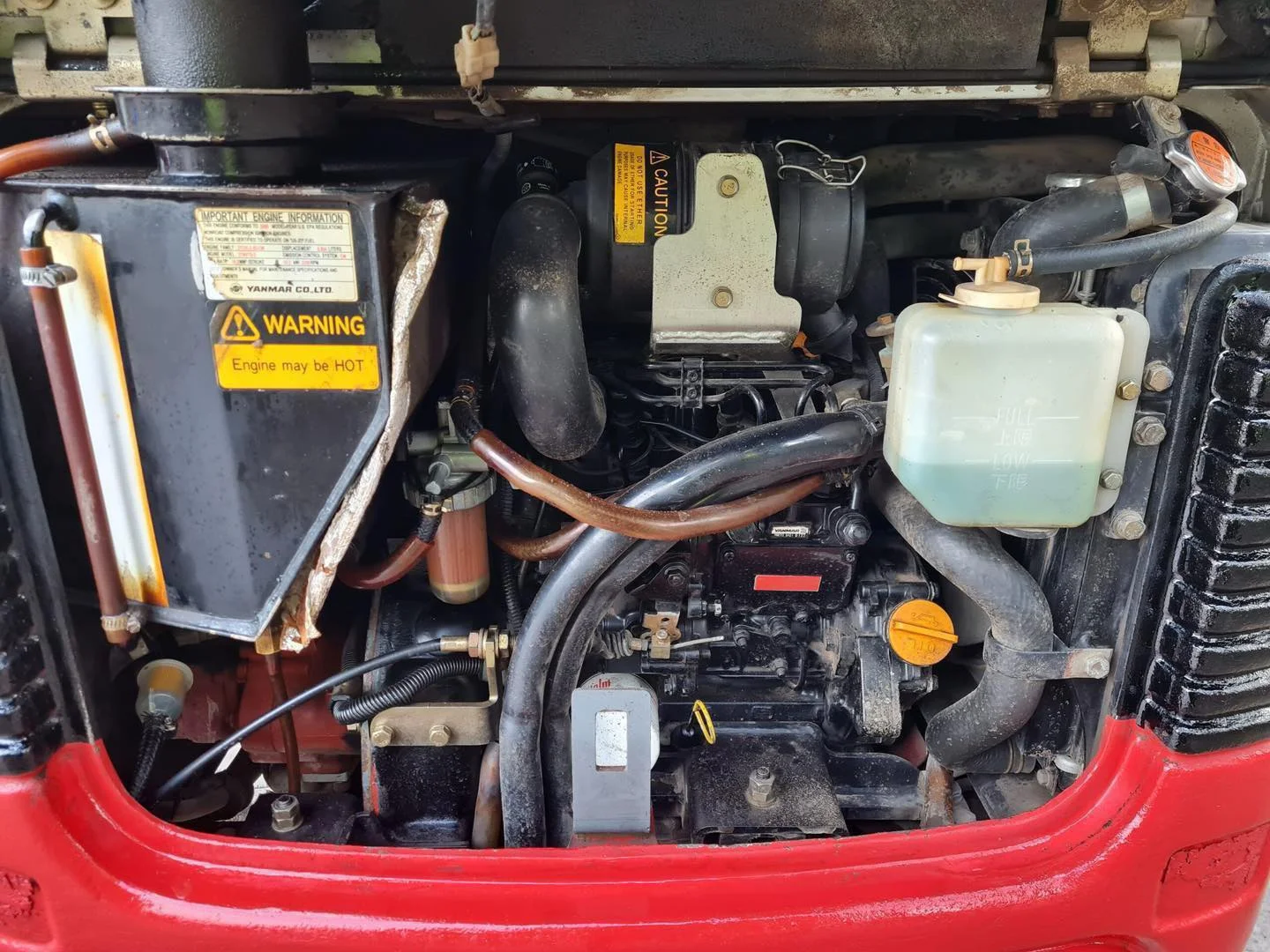 TAKEUCHI TB014 + 5 GODETS – Mini Pelle 1,5T – Image 8