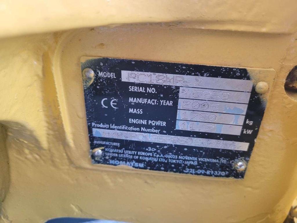 KOMATSU PC 18 MR2 + 3 GODETS – Mini Pelle 1,9T – Image 15