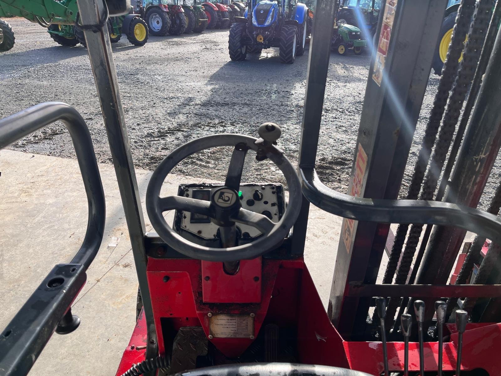 MOFFETT M5.25 – Image 9