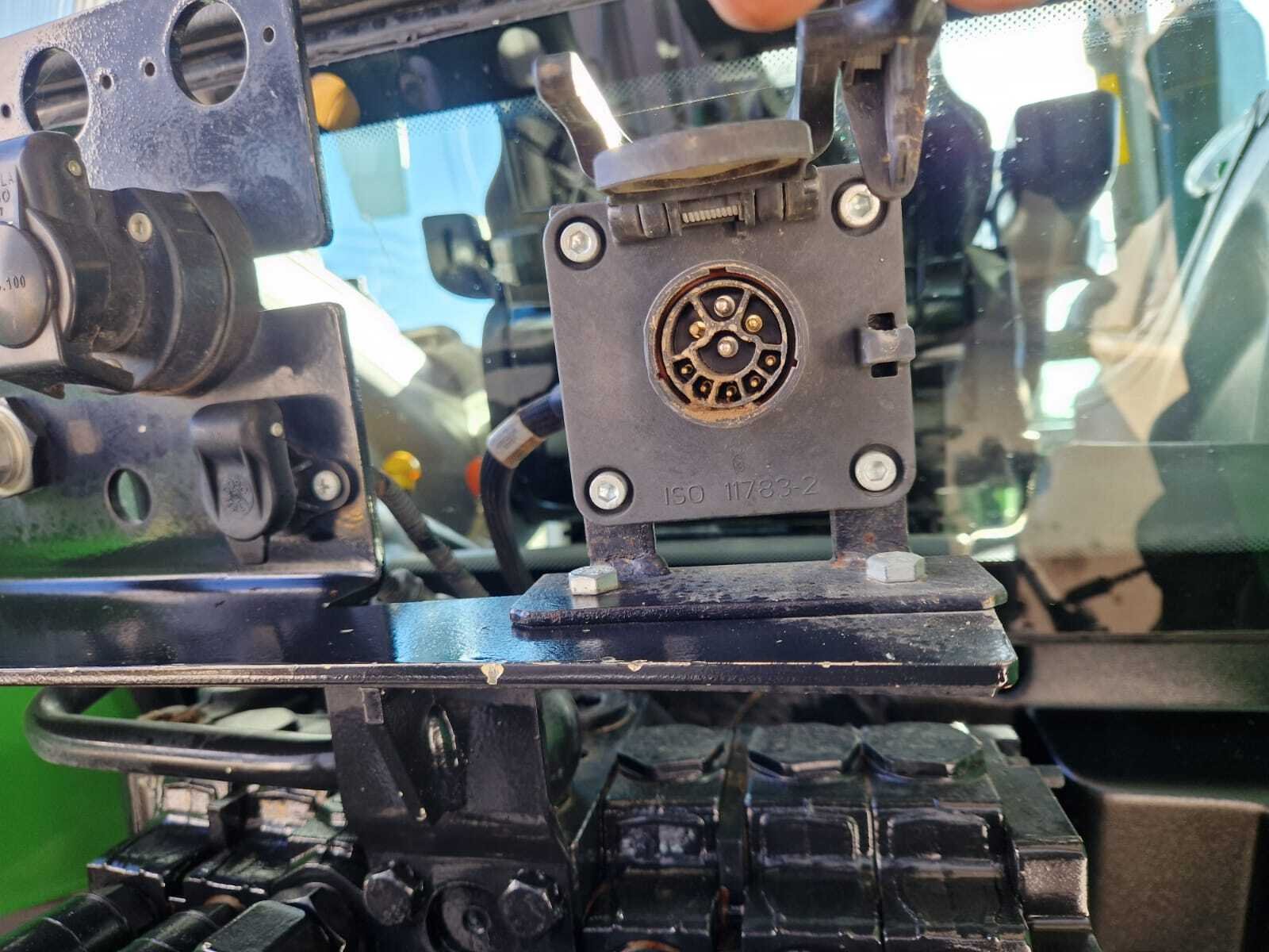 DEUTZ-FAHR AGROTRON 6140 TTV – Image 8