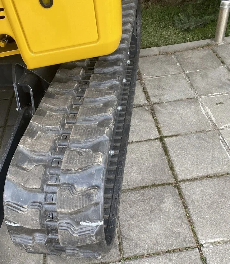 KOMATSU PC 18 MR2 + 3 GODETS – Mini Pelle 1,9T – Image 17