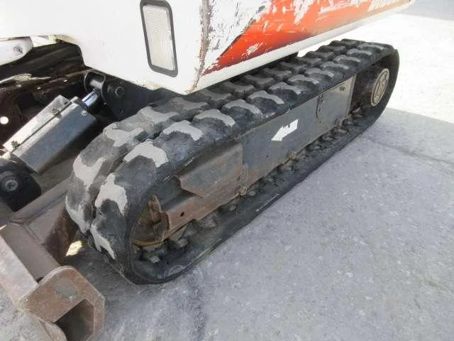 BOBCAT 320 + 3 GODETS – Mini Pelle 1.5T – Image 9